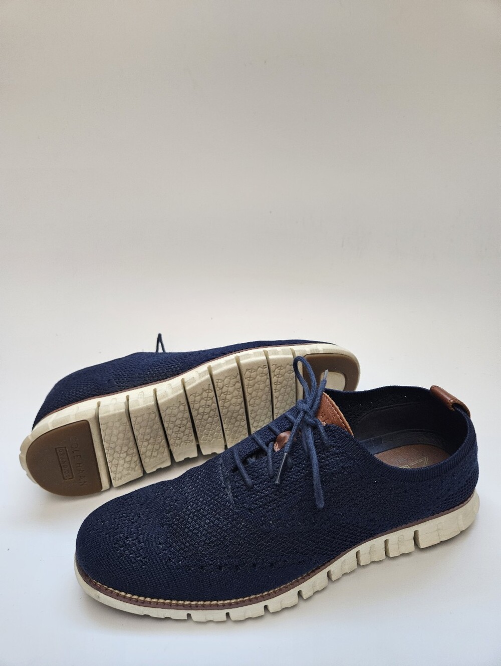 Cole Haan ZEROGRAND Wingtip Oxford Men's Shoes - Navy Blue/Ivory, US 10.5
